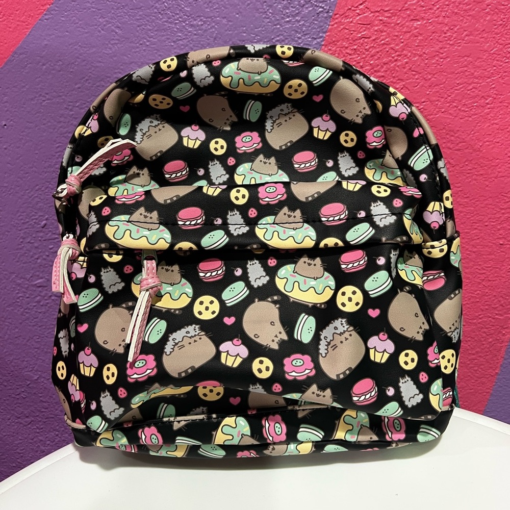 Pusheen small backpack